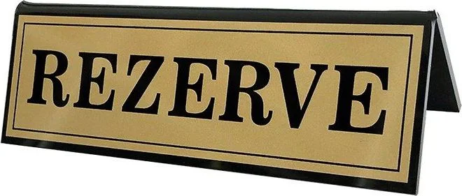 R06 Pleksiglass Masa Rezerve Yazısı – Alüminyum Plakalı